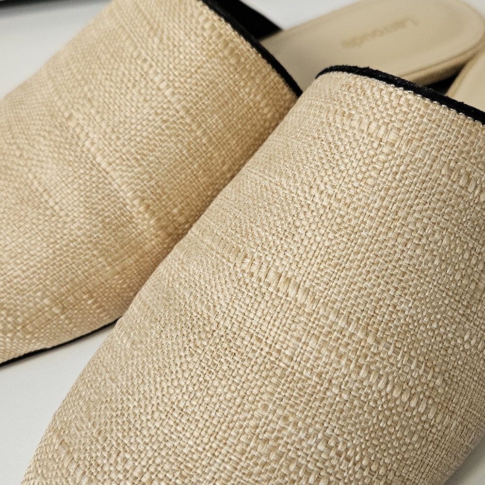 Larroudé Venice Flat Mule – Beige Raffia/Black Trim - Picture 5 of 8